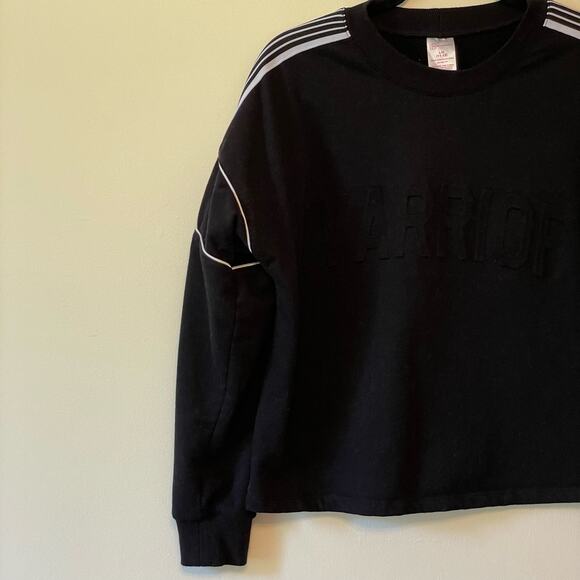 WARRIOR spell out No Boundaries L (11-13) black white long sleeve crop top cozy - Picture 2 of 7